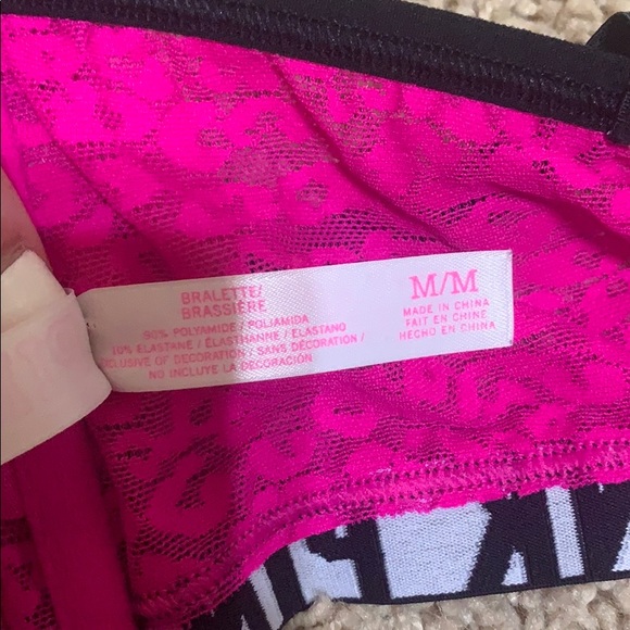 Pink leopard brallete/sports bra - Picture 3 of 3